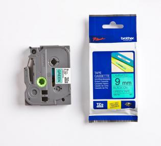 Brother páska černá na zelené, 9mm/8m, TZ-721